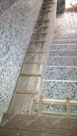 کفپوش استخر نیاوران