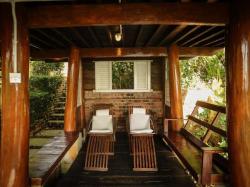 آلاچیق چوبی