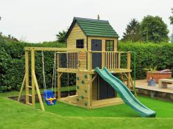 خانه چوبی کودک